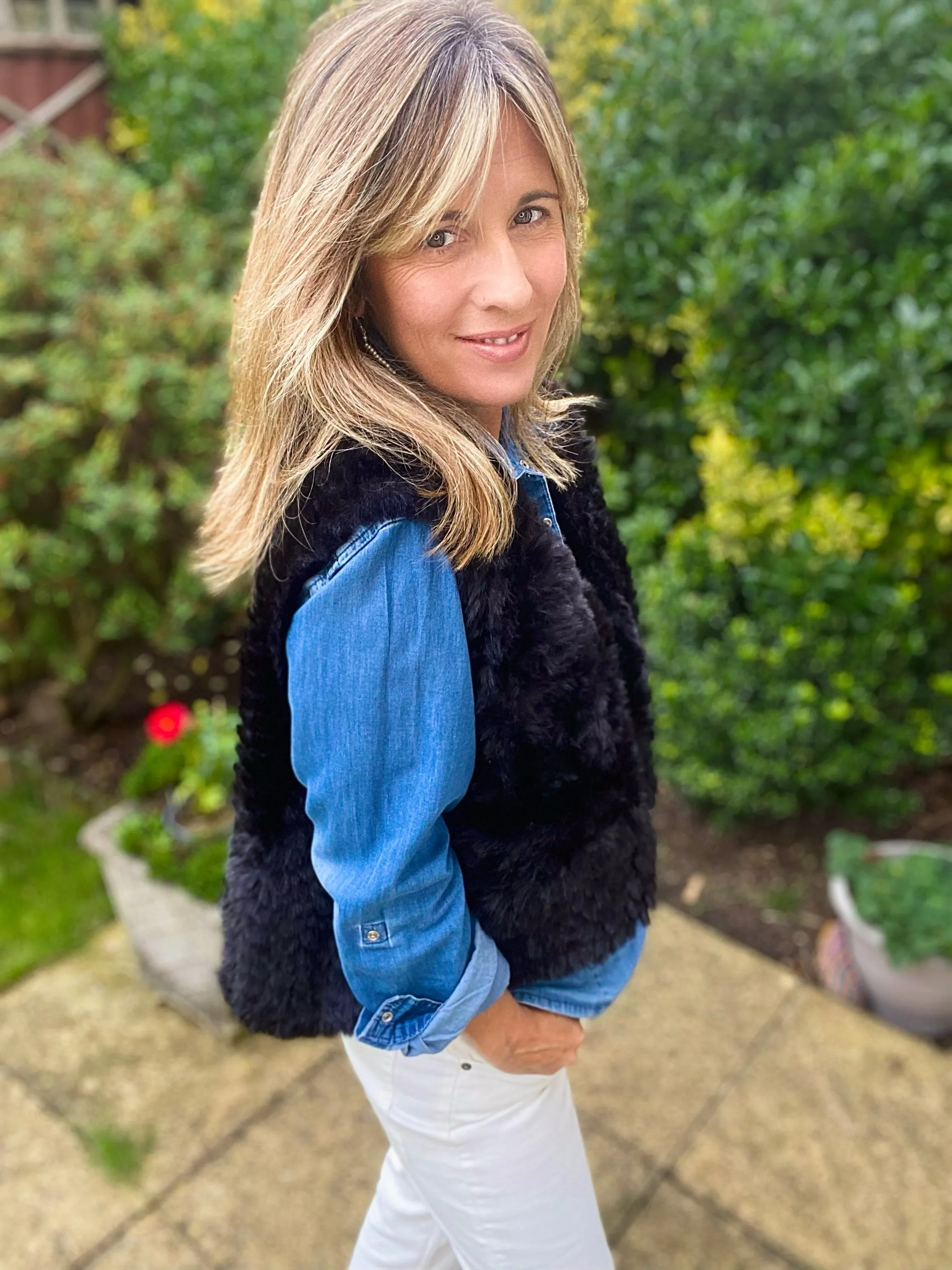 Black Faux Fur Knitted Gilet